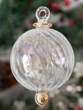 Load image into Gallery viewer, Yule Jewel Coloured Bauble