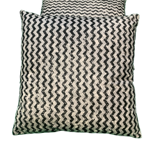 Load image into Gallery viewer, 2 x Black & White Style 47609 - 45 x 45 cm Square Cushion Covers Pillowcase for Sofas, Beds, Garden Furniture Invisible Zip (18' x 18' inch.)