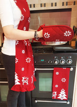 Load image into Gallery viewer, Bertha Christmas Double Oven Gloves