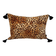 Load image into Gallery viewer, Animal and Jungle print Velvet Cushions