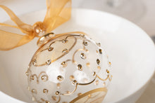 Load image into Gallery viewer, Carousel Bauble