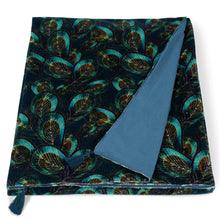 Load image into Gallery viewer, Peacock Velvet throw