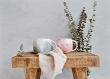 Load image into Gallery viewer, Swirl Ball Mugs