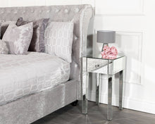 Load image into Gallery viewer, Monroe Silver Mirrored Dressing Table Set with 2 x 1 Drawer Bedside Tables