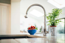 Load image into Gallery viewer, Eco-flow Tap Adapter - Saturn - White