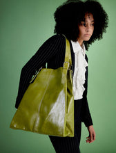 Load image into Gallery viewer, Shoulder bag