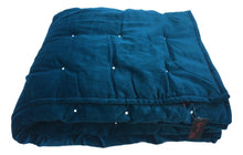 Load image into Gallery viewer, Lauren Velvet Bed Cover/Quilt
