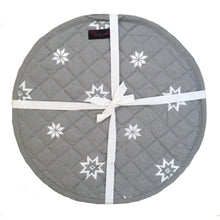 Load image into Gallery viewer, Christmas Aga Mats/Range Warmers/Chefs Lid Covers