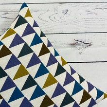 Load image into Gallery viewer, 2 x Multicoloured Triangle Print Cushion Covers (43608) Linen 45 x 45 cm Square Premium Soft Furnishing, Sofas, Beds, Indoor, Outdoor