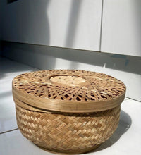 Load image into Gallery viewer, Rattan Basket