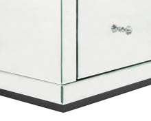 Load image into Gallery viewer, Monroe Silver Mirrored Chest 2 + 2 Drawers
