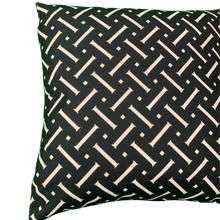 Load image into Gallery viewer, 2 x Black & White Plush Cushion Covers (47622) Linen 45 x 45 cm Square Premium Soft Furnishing, Sofas, Beds, Indoor, Outdoor