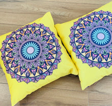 Load image into Gallery viewer, Set of 2 Cushion Covers Linen 45 x 45 cm Square Premium Soft Furnishing, Sofas, Beds, Indoor, Outdoor
