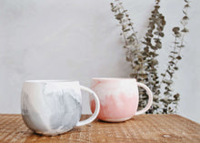 Load image into Gallery viewer, Swirl Ball Mugs