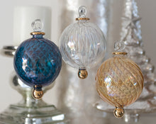 Load image into Gallery viewer, Yule Jewel Coloured Bauble